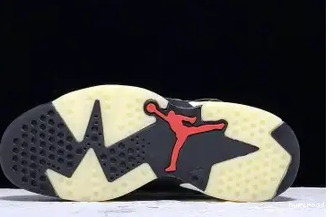 Hyperoad MEDIUM TRAVIS SCOTT AIR JORDAN - OLIVE 6 0412